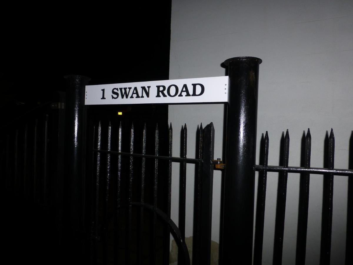 Swan London - Heathrow 4*